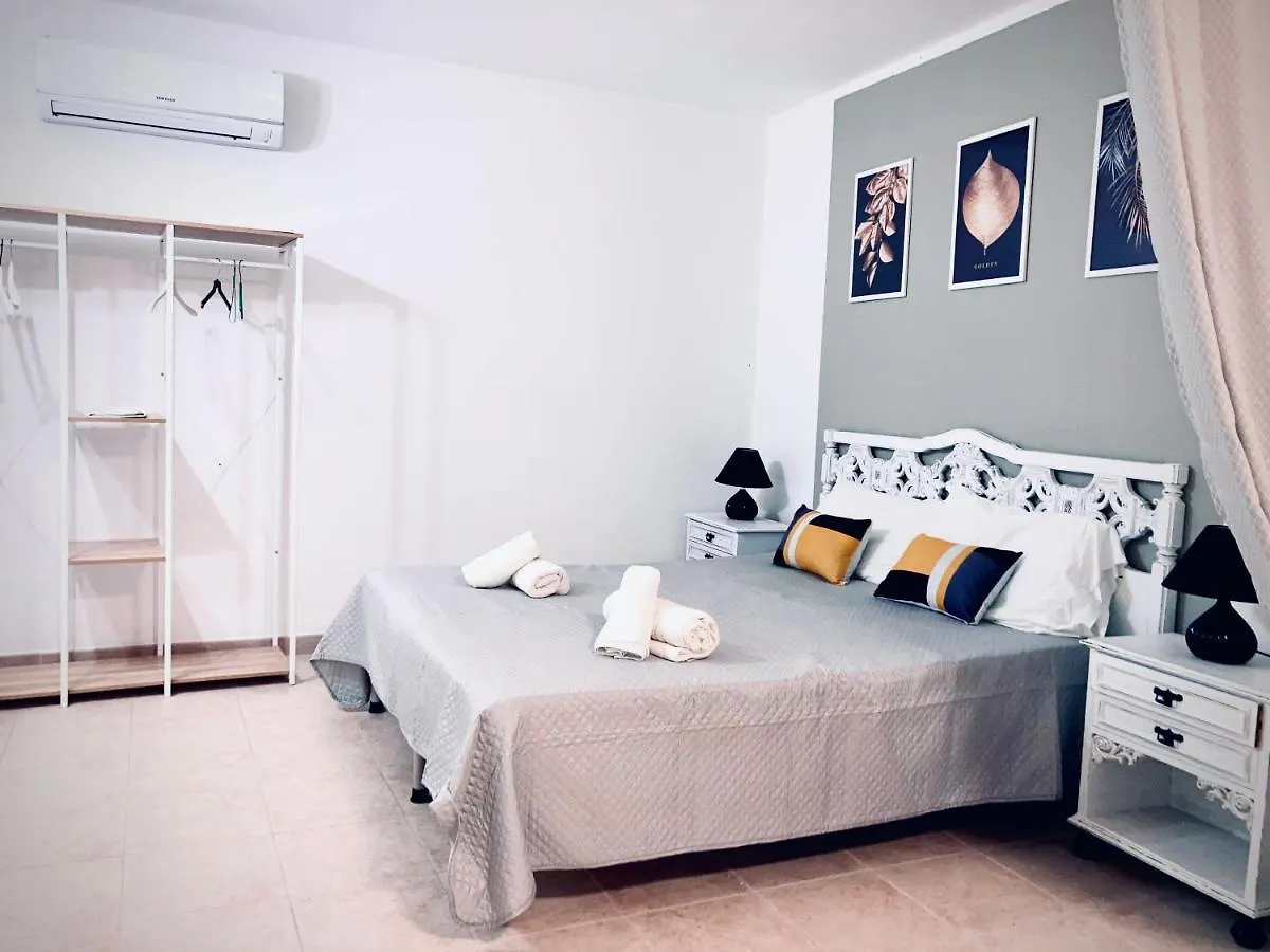 דירות סן ויטו לו קאפו Casa Barraco 0*,  איטליה